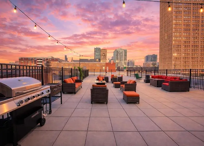 Modern 3br South Loop Living Family Unit Near Adler Planetarium & Mccormick Convention Center Apartment