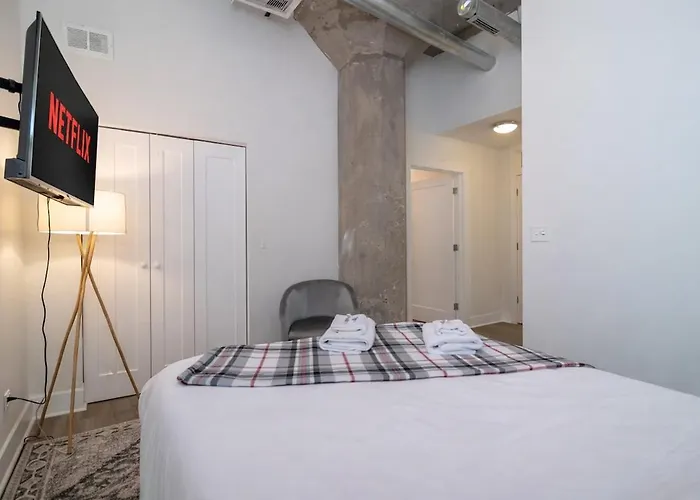 Modern 3br South Loop Living Family Unit Near Adler Planetarium & Mccormick Convention Center Apartment *