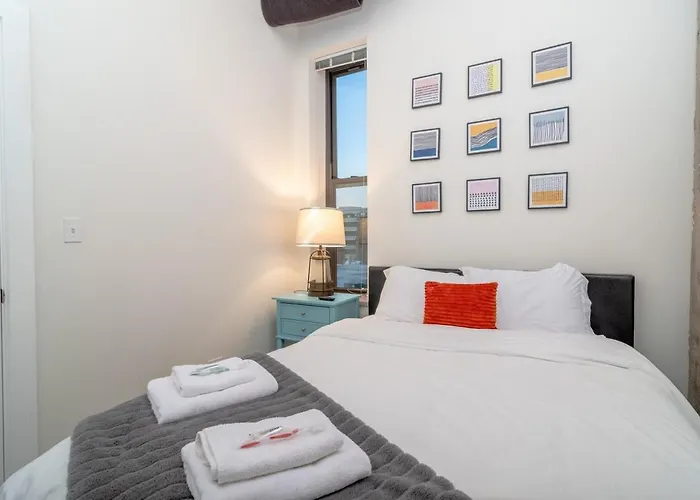 Apartment Modern 3br South Loop Living Family Unit Near Adler Planetarium & Mccormick Convention Center